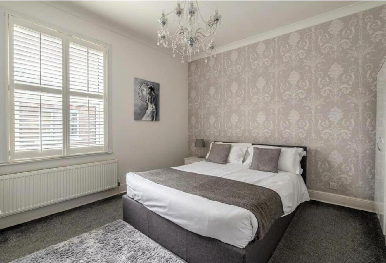Entire 2-bedroom House With Garden * York